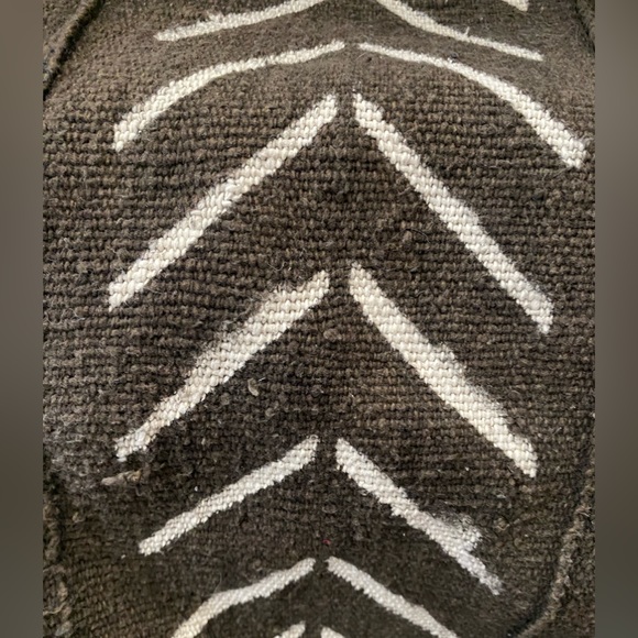 Authentic Malian Bogolan Mudcloth pillow covers - Picture 4 of 4